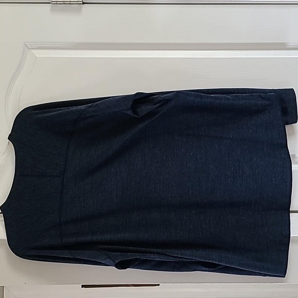 AE long sleeve - Picture 6 of 6